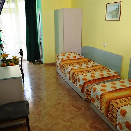 къща за гости мистрал